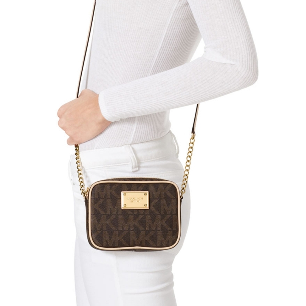 Michael Kors Jet Set Crossbody Logo Monogram
